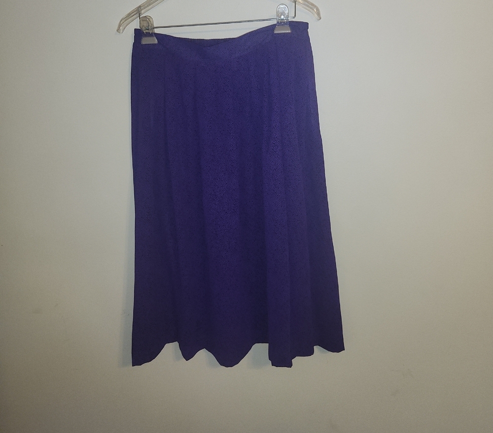 Chaus 2 Pc Purple Skirt Set - Picture 2 of 8